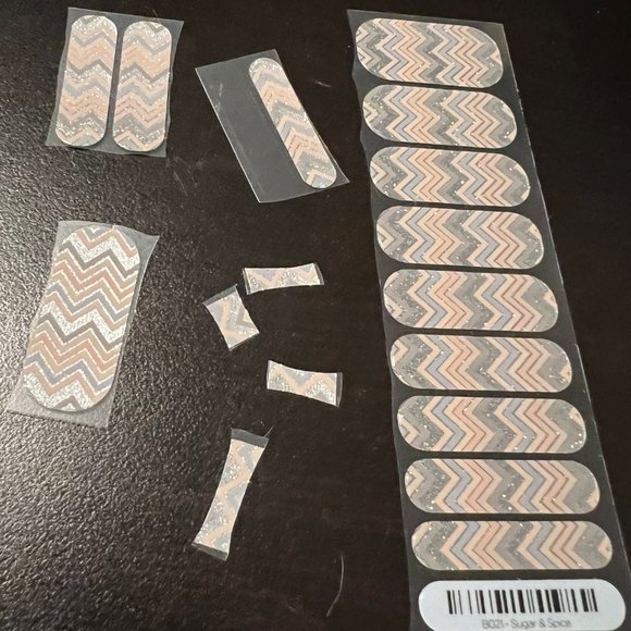 Jamberry Mini Heater & Decal Lot - Picture 8 of 10